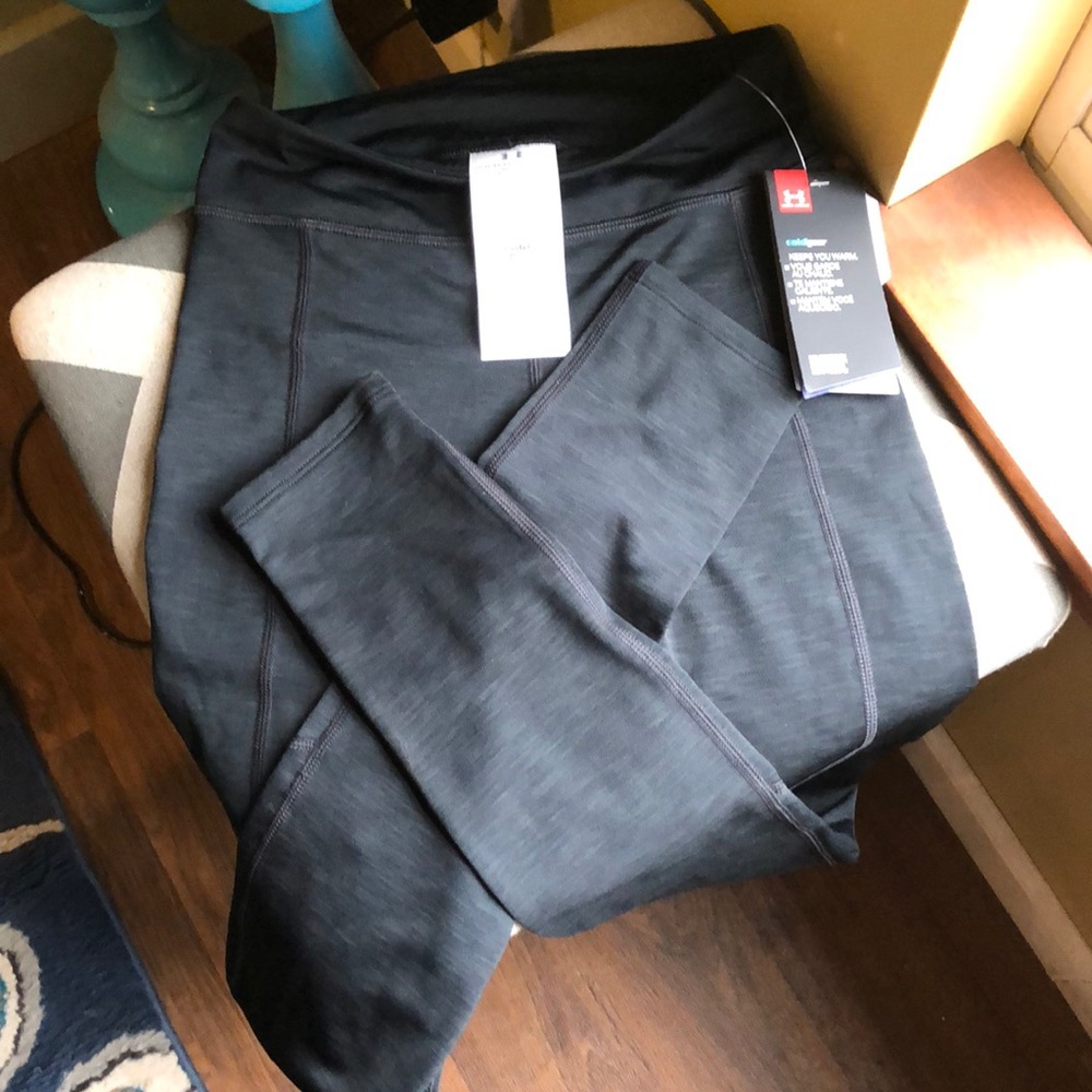Under Armour cold gear compression leggings